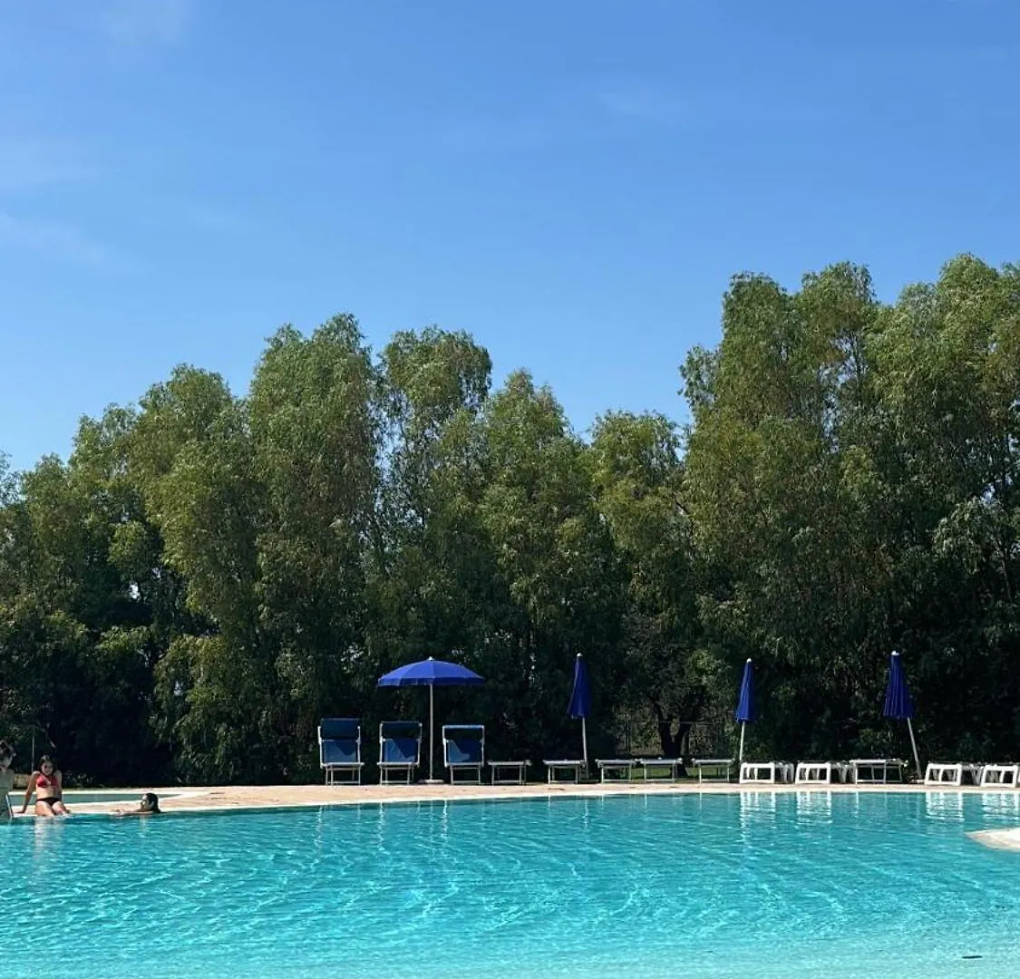 Appartamento Al Mare Vicino Olbia Murta Maria Apartment
