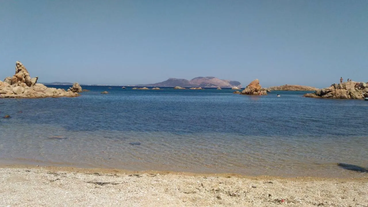 Appartamento Al Mare Vicino Olbia Murta Maria